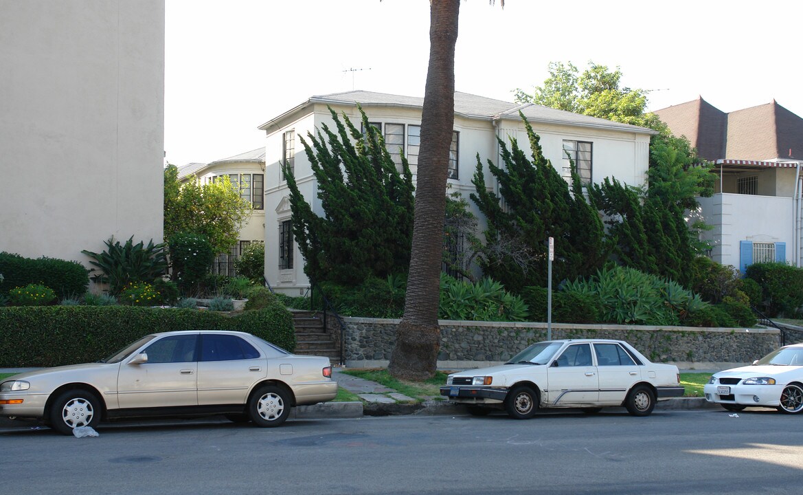 218 S Occidental Blvd in Los Angeles, CA - Building Photo