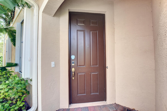 5084 Ashley River Rd in West Palm Beach, FL - Building Photo - Building Photo