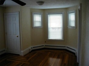 49 Dean Ave in Franklin, MA - Building Photo - Building Photo