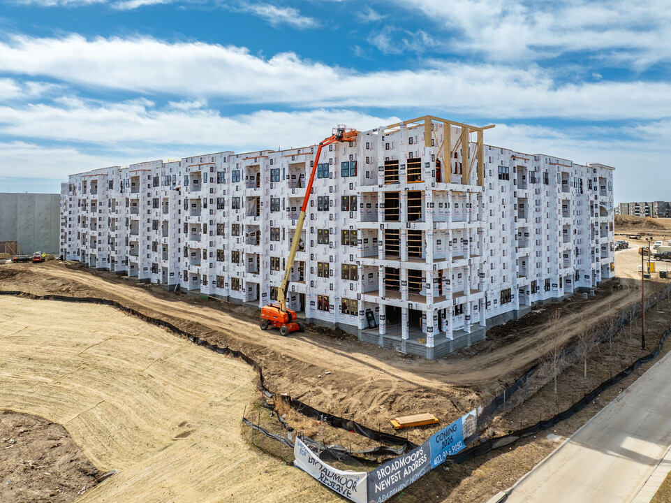 Broadmoor Reserve in Omaha, NE - Building Photo