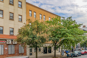 233-235 Montrose Ave in Brooklyn, NY - Building Photo - Building Photo