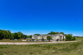 Shady Creek in Pella, IA - Building Photo - Building Photo