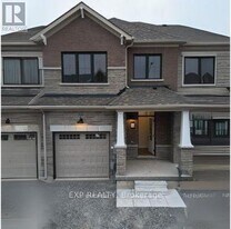 54 Rowlock St in Welland, ON - Building Photo