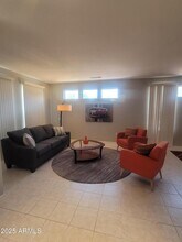 19887 N Shadow Mountain Dr in Surprise, AZ - Building Photo - Building Photo