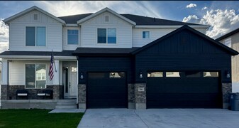 98 S Serrata Ln in Vineyard, UT - Building Photo