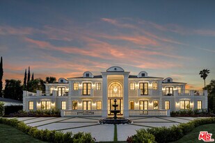 5133 Louise Ave in Los Angeles, CA - Building Photo