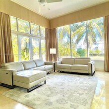 690 Baldwin Palm Ave in Plantation, FL - Building Photo - Building Photo