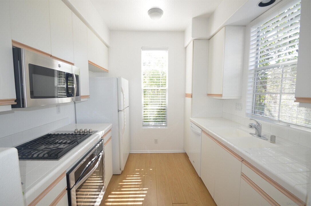 3505 Caminito El Rincon in San Diego, CA - Building Photo