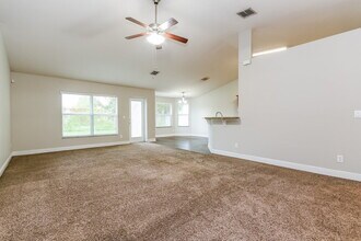 2080 Antler Dr in St. Cloud, FL - Building Photo - Building Photo