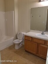 6788 Manotak Oaks Dr in Jacksonville, FL - Building Photo - Building Photo