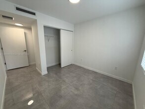 14752 NE 6th Ave in Miami, FL - Building Photo - Building Photo