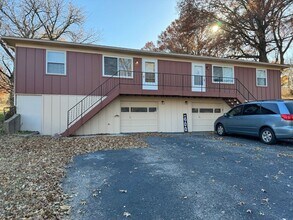 10103 W 53rd St in Merriam, KS - Building Photo - Building Photo