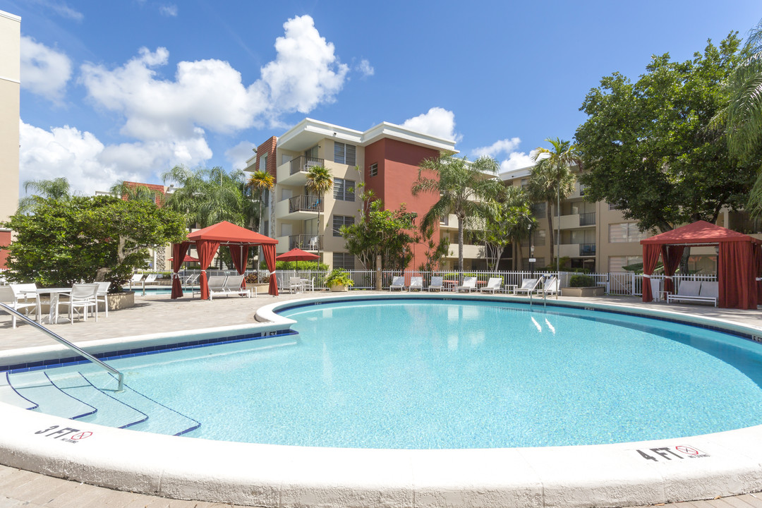 Colony at Dadeland in Miami, FL - Foto de edificio