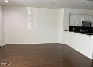 2234 Rolling River Ln in Simi Valley, CA - Building Photo - Building Photo