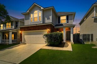 21827 Goldcrest Run in San Antonio, TX - Building Photo