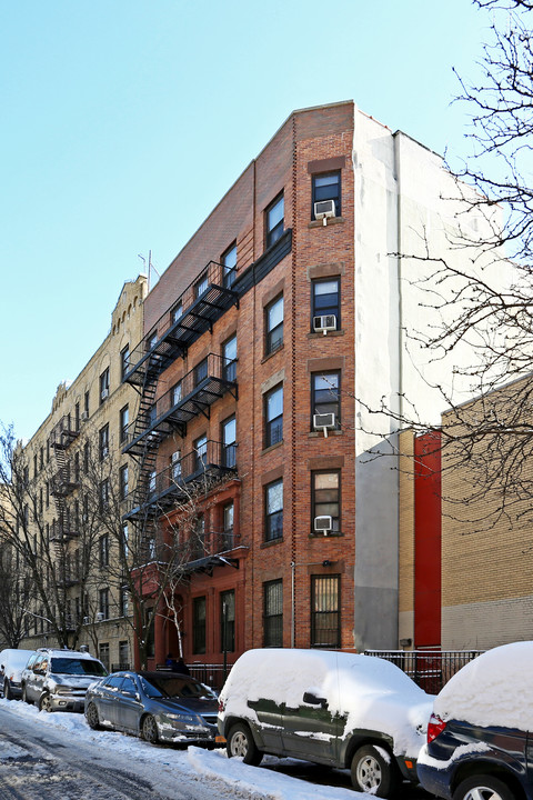 Fania Gersham in New York, NY - Foto de edificio