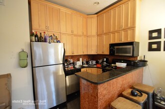 1689 Beacon St-Unit -31 in Brookline, MA - Building Photo - Building Photo