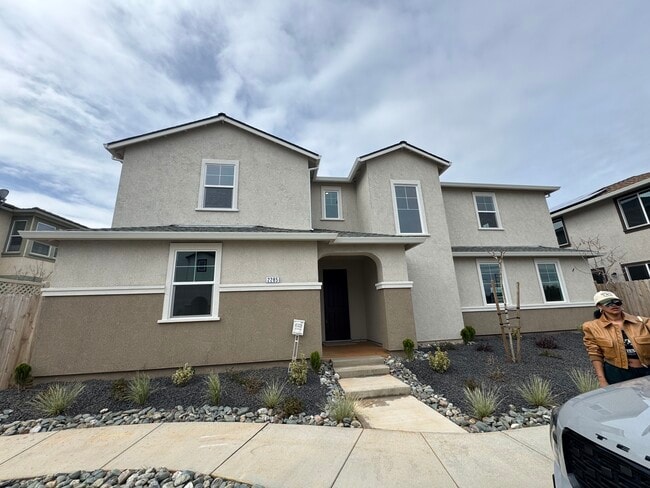 property at 2285 Milano Trl