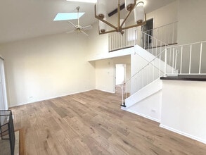 171 N Clare Ct in Wood Dale, IL - Building Photo - Building Photo