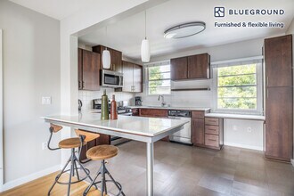 1723 Penmar Ave in Los Angeles, CA - Building Photo - Building Photo