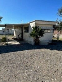 1166 Quartz Ave in Bullhead City, AZ - Building Photo - Building Photo