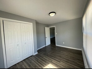 800 Clark St in Marseilles, IL - Building Photo - Building Photo