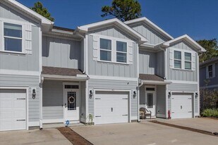 40 Sandhill Pines Dr in Santa Rosa Beach, FL - Building Photo