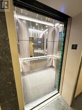 18 Hollywood Ave in Toronto, ON - Building Photo - Building Photo