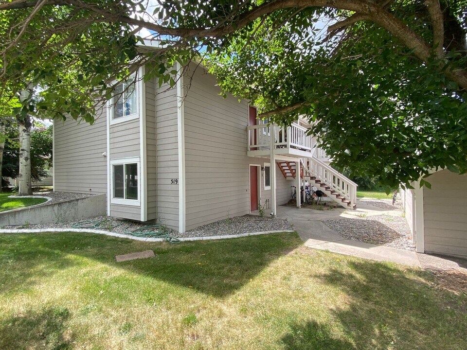 519 S 15th Ave in Bozeman, MT - Building Photo