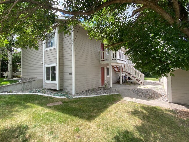 property at 519 S 15th Ave