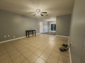 209 Pinoak Ct W in Crestview, FL - Building Photo - Building Photo