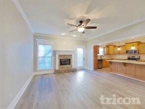 300 Dutch Fls Cv in Nashville, TN - Building Photo - Building Photo