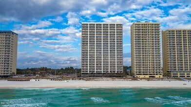 10625 Front Beach Rd in Panama City Beach, FL - Building Photo - Building Photo