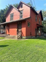 429 Stinaff St, Unit 1 in Kent, OH - Building Photo