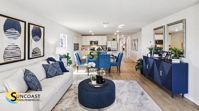 8035 Cedar Ky Wy, Unit 201 in Lehigh Acres, FL - Building Photo - Building Photo