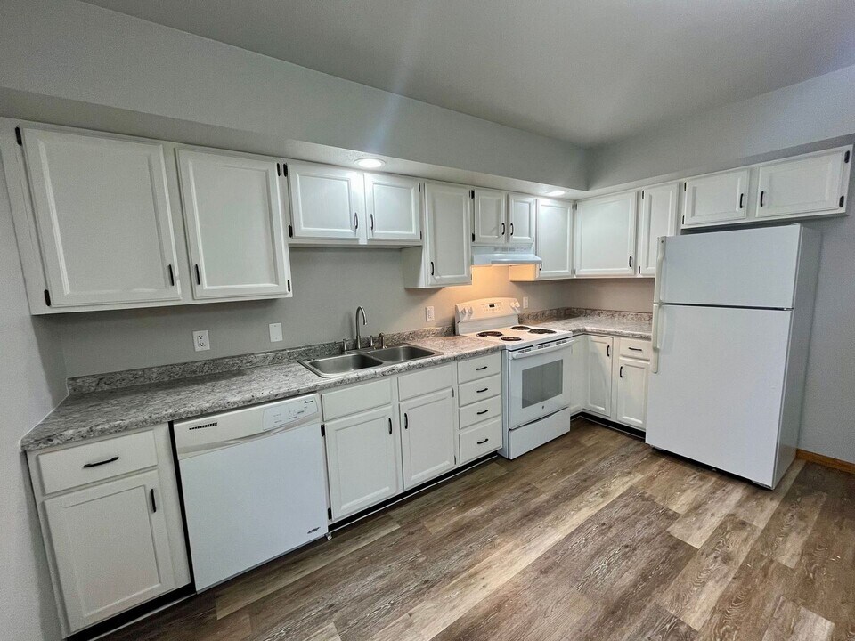 1724-1726 Lenard St in Wausau, WI - Building Photo