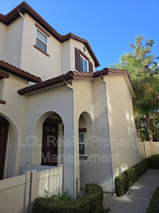 33620 Willow Haven Ln in Murrieta, CA - Building Photo