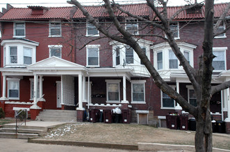 216 N Broom St in Wilmington, DE - Building Photo - Building Photo