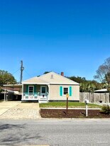 326 W Sunset Ave in Pensacola, FL - Building Photo