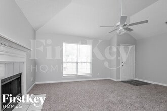 2014 Plantation Pkwy in Moody, AL - Foto de edificio - Building Photo