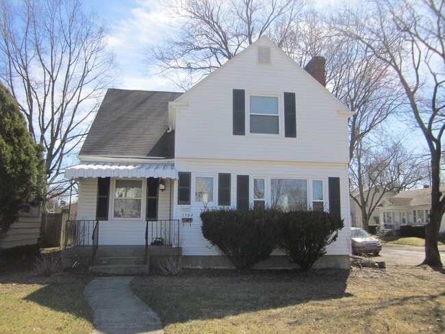 property at 1504 E Rudisill Blvd