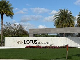 8055 White Wave Ter in Boca Raton, FL - Building Photo