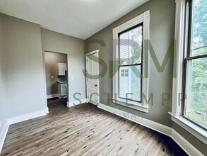 2708 W Main St in Louisville, KY - Building Photo - Building Photo