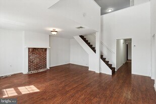 2972 Richmond St in Philadelphia, PA - Building Photo