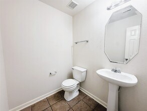 431 Mantova Dr in Houston, TX - Building Photo - Building Photo