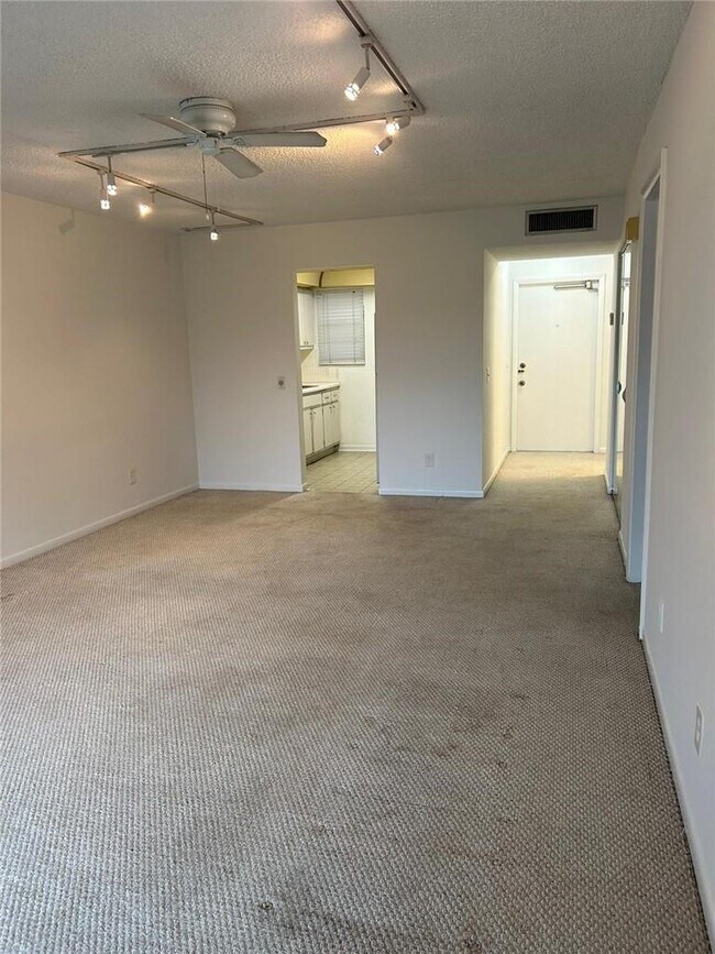 2491 SW 82nd Ave Rentals in Davie, FL