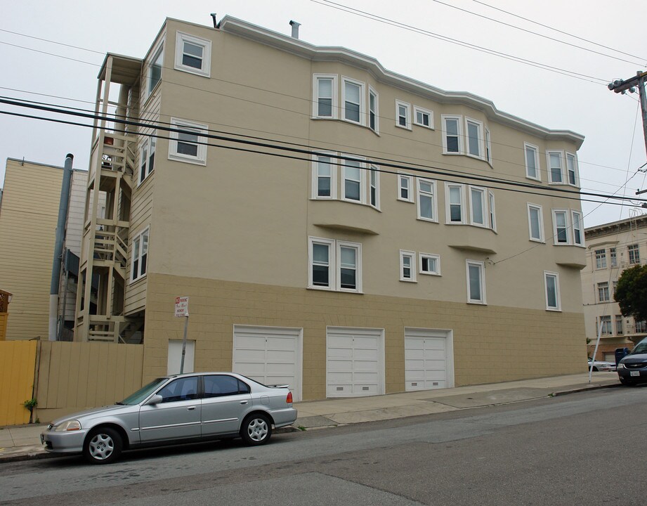 2450 Lake St in San Francisco, CA - Building Photo