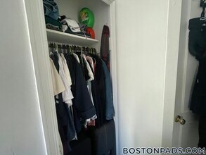 16-20 Westland, Unit 404 in Boston, MA - Foto de edificio - Building Photo