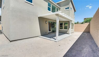 1853 Crown King Ct in Henderson, NV - Building Photo - Building Photo