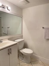 9731 Fontainebleau Blvd in Miami, FL - Building Photo - Building Photo